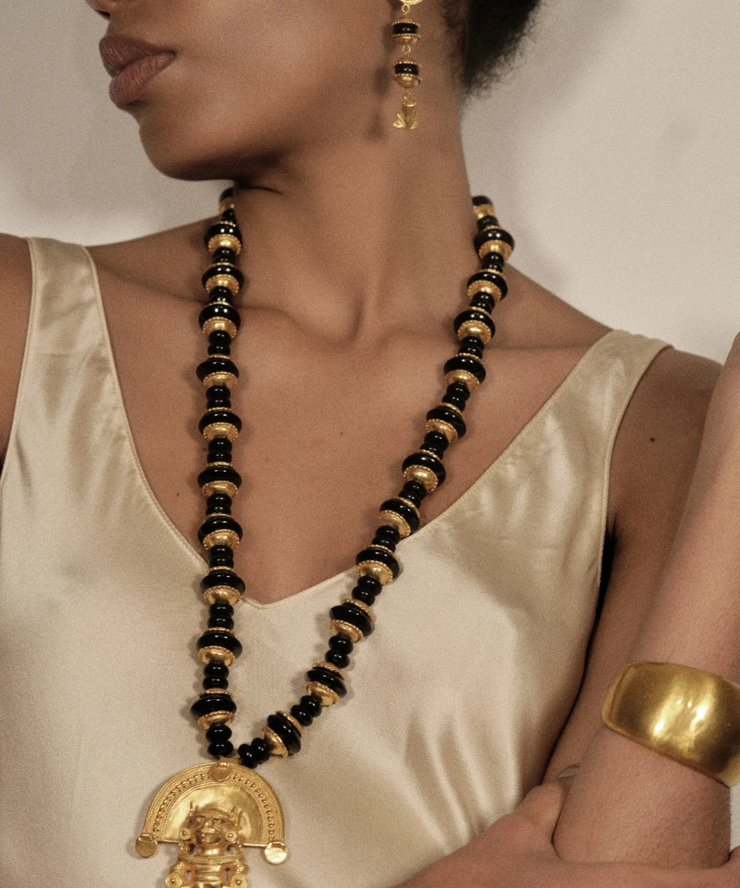 Collar Guerrero – imagen 2