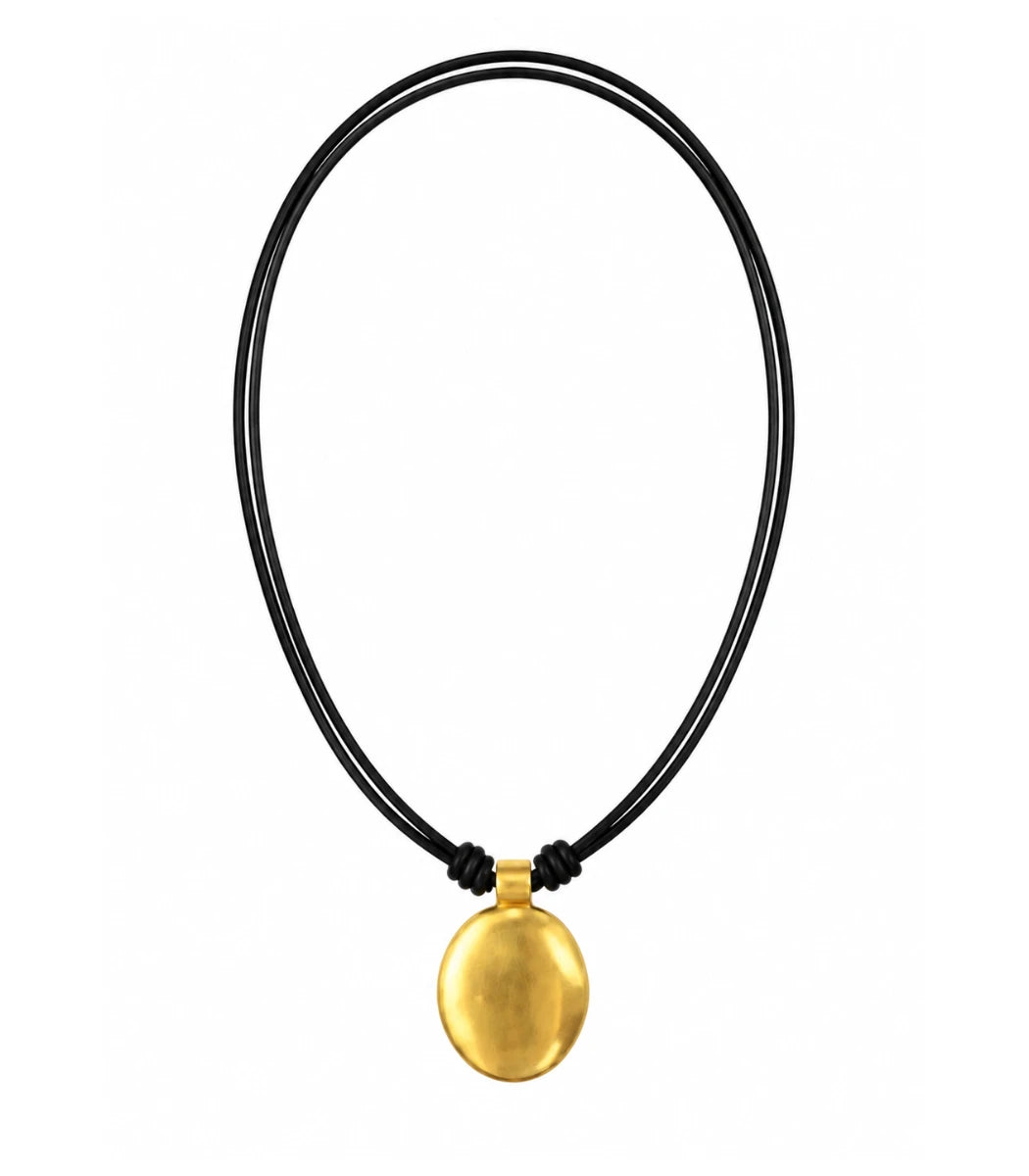 Collar Chia en Cuero – collar de inspiración precolombina de Joyería Cano