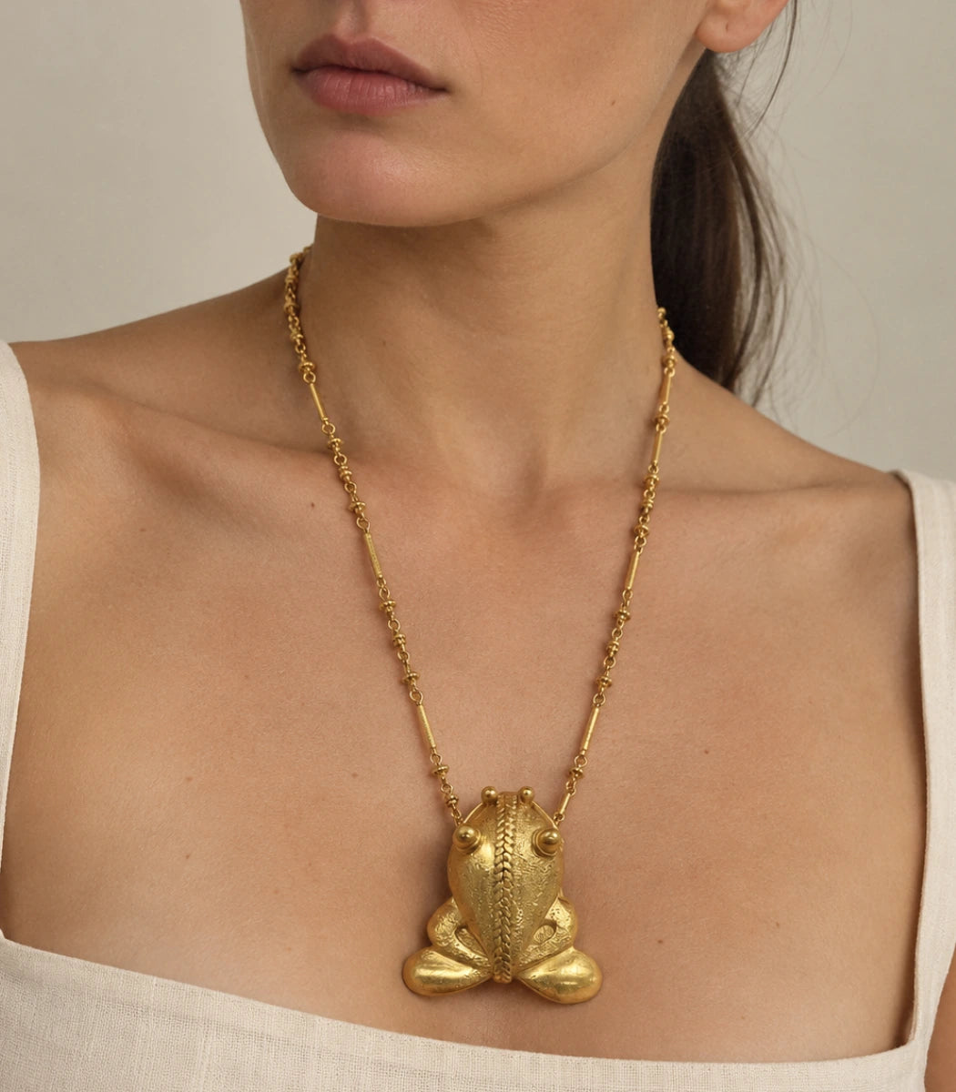 Patu Pendant / Brooch